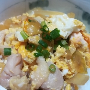 めんつゆで☆簡単つゆだく親子丼